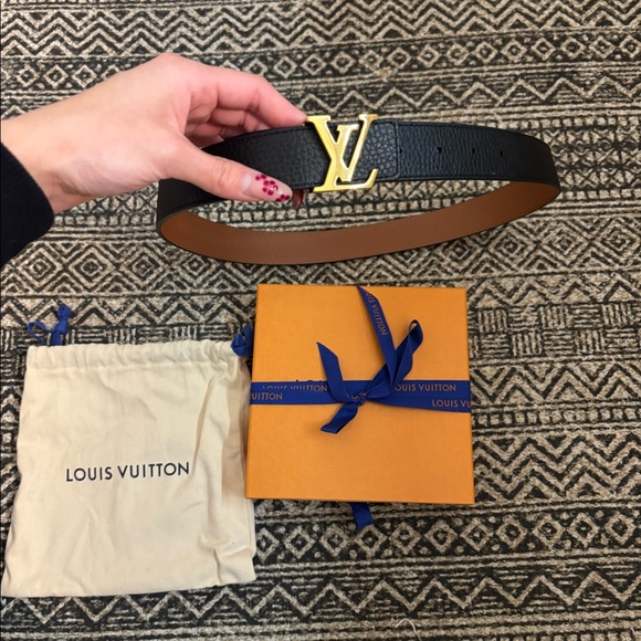 Louis Vuitton black women’s belt size small.Hardly worn great condition. - Picture 4 of 7
